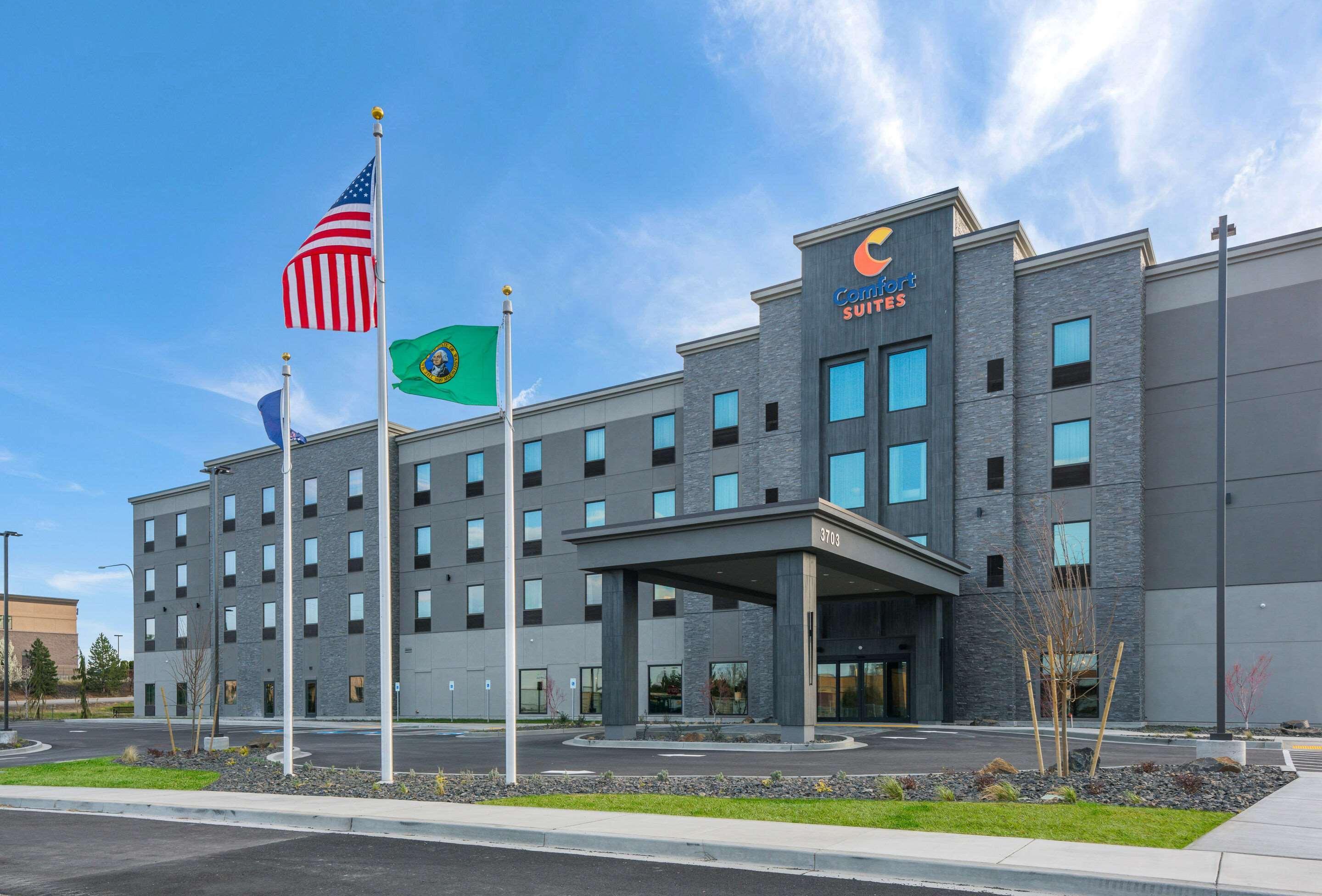Comfort Suites Kennewick At Southridge Экстерьер фото