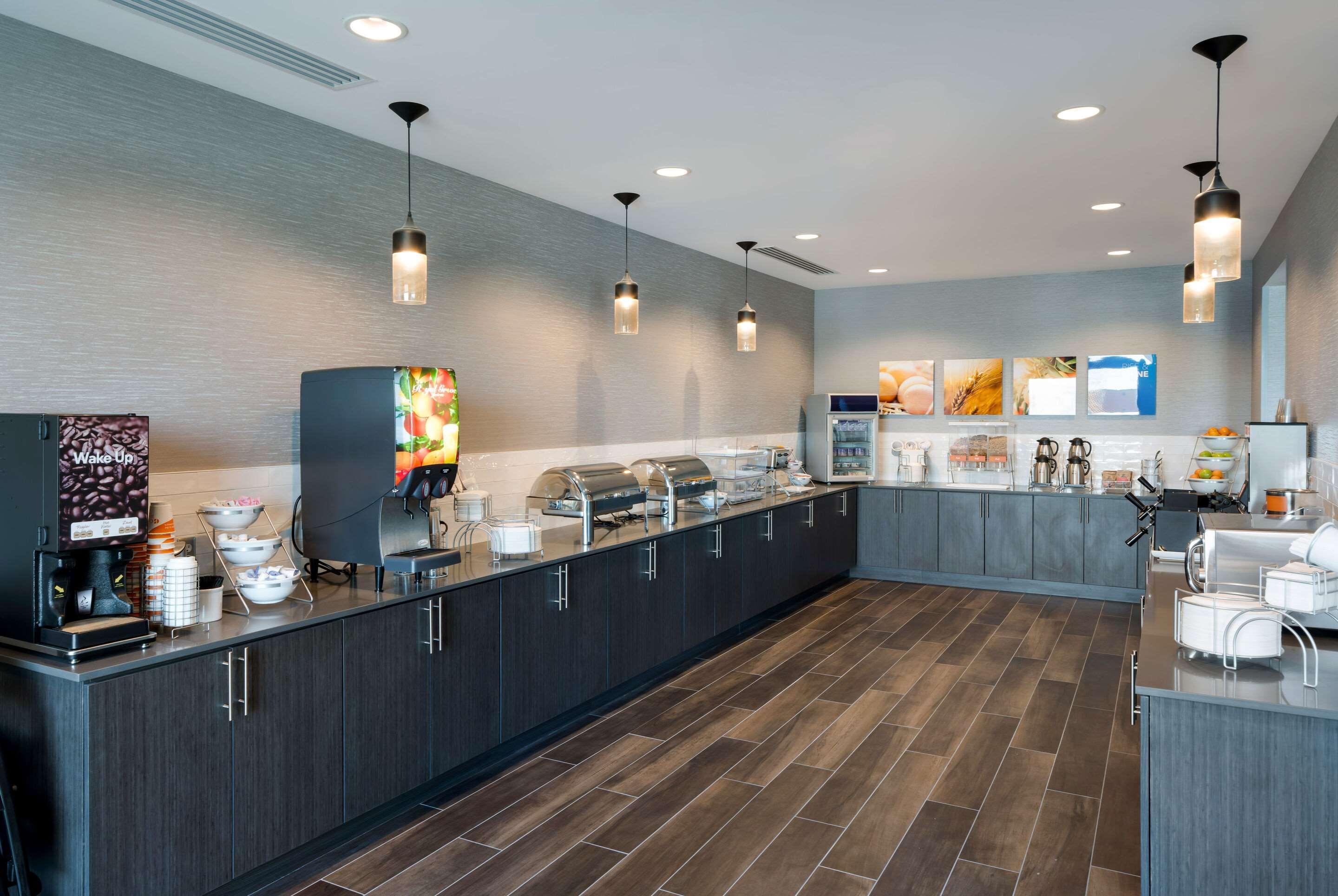 Comfort Suites Kennewick At Southridge Экстерьер фото